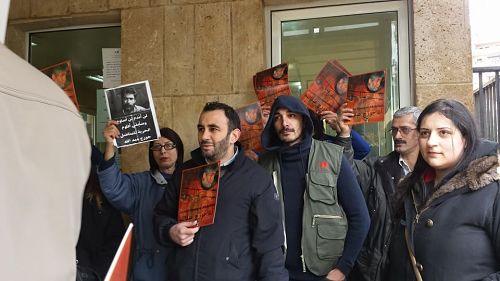 L'ambassade de France à Beyrouth envahie par les supporters de Georges Abdallah